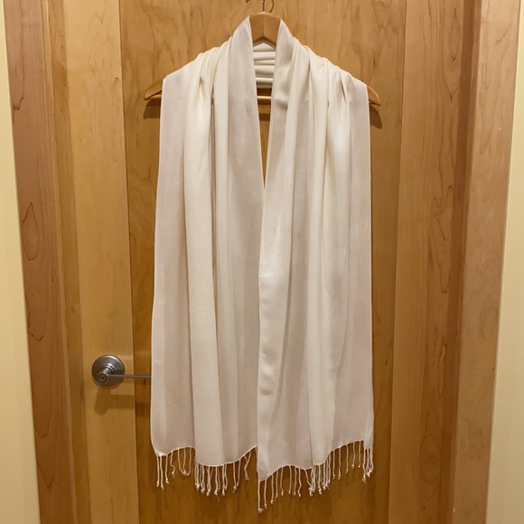 White Pashmina-Style Scarf - Picture 8 of 8